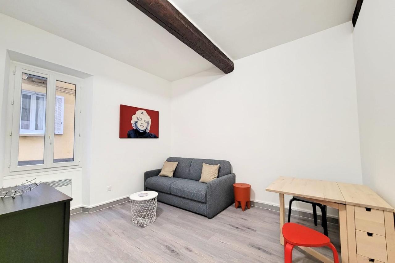 21m With Wifi In The Center And Near The Bandol